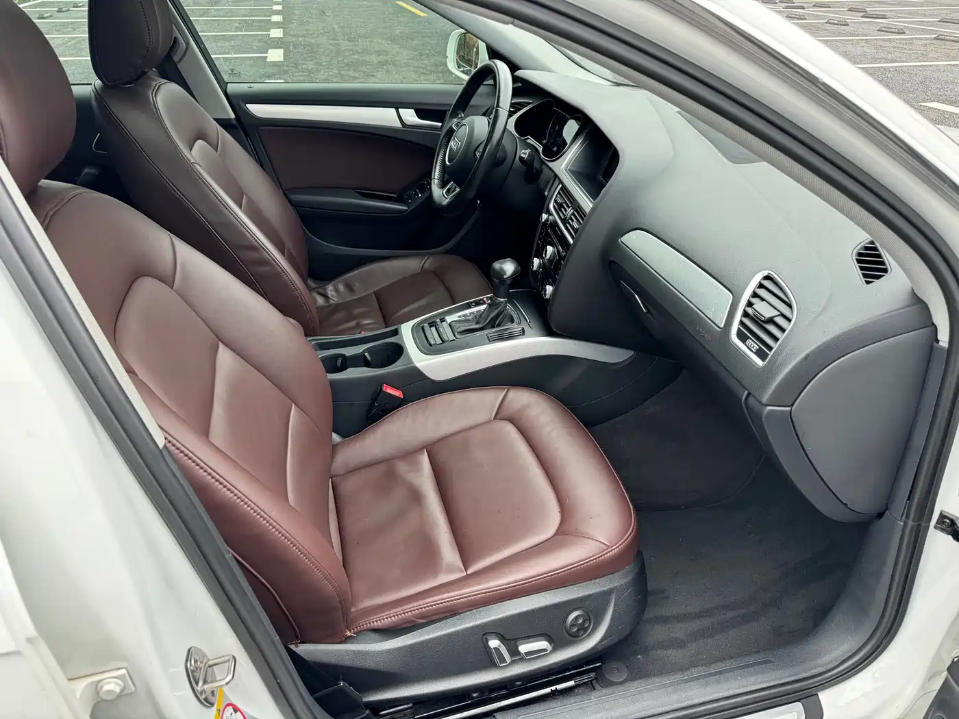 Audi A4L 2016 35 TFSI Automatic Standard фото 15