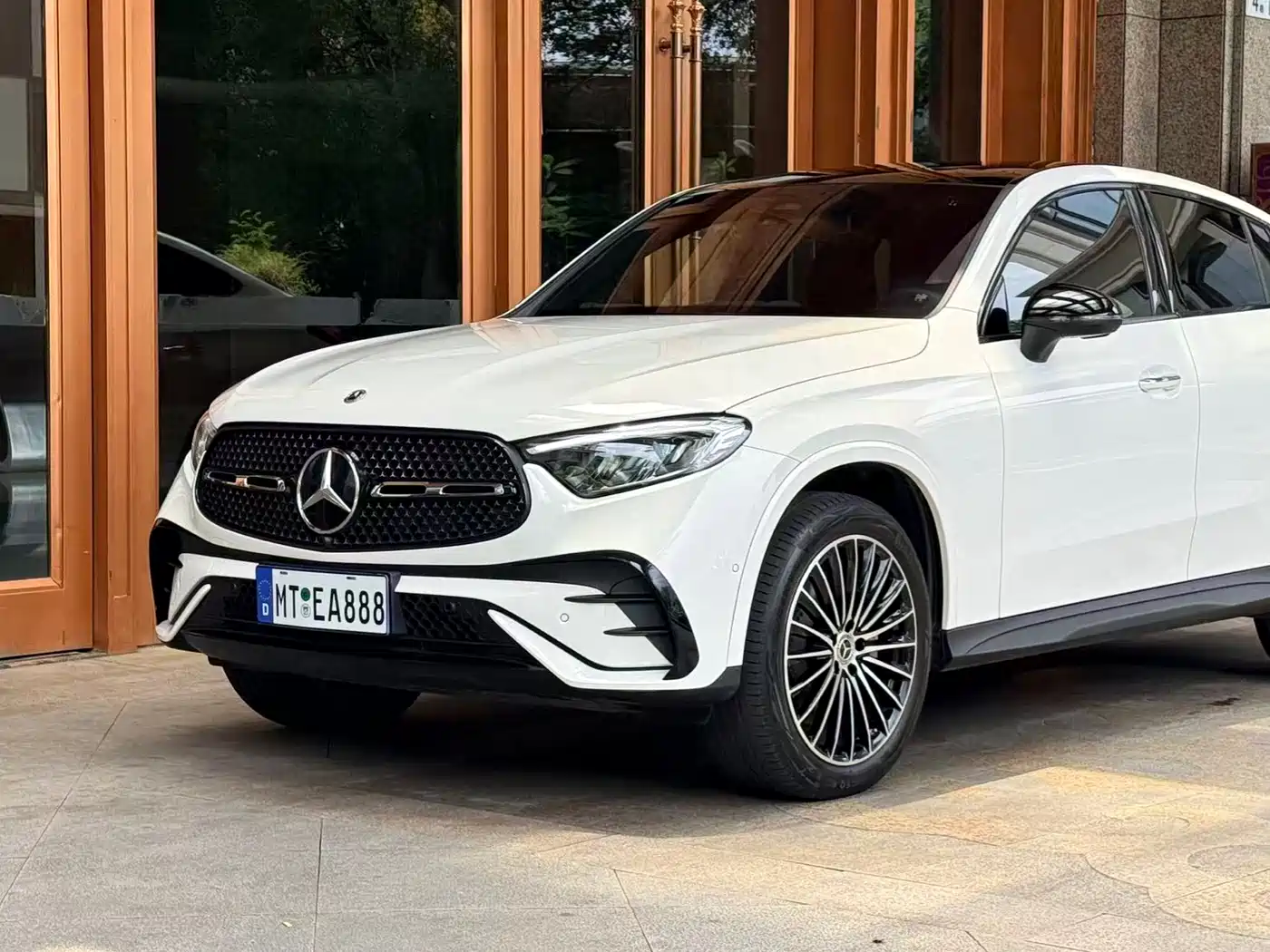 MERCEDES-BENZ GLC COUPE