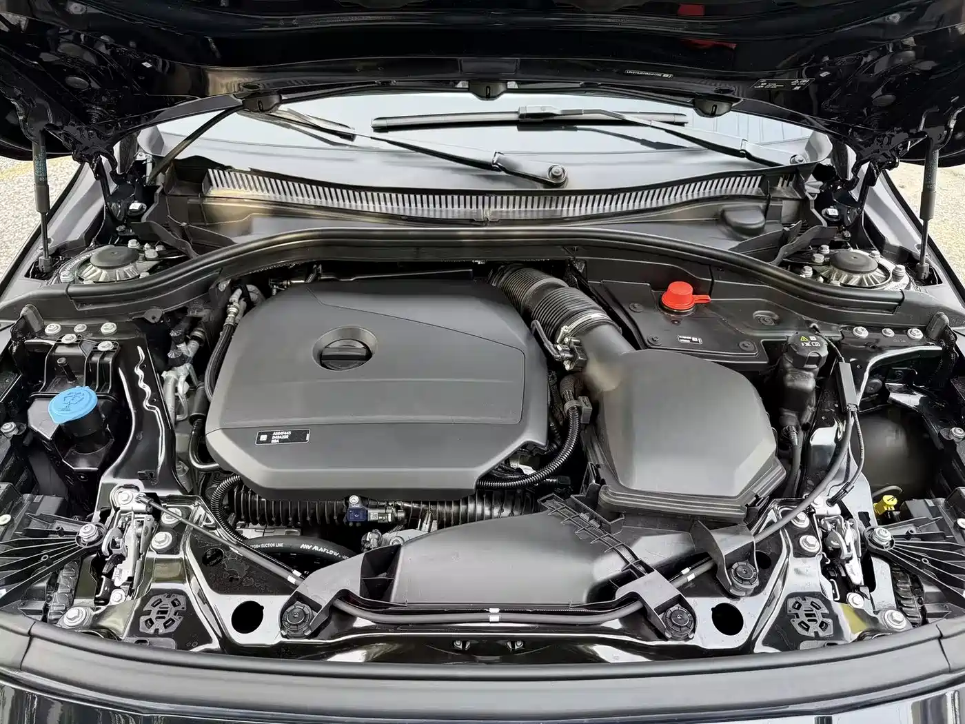 BMW 2 Series 2025 225L M Sport Package фото 20