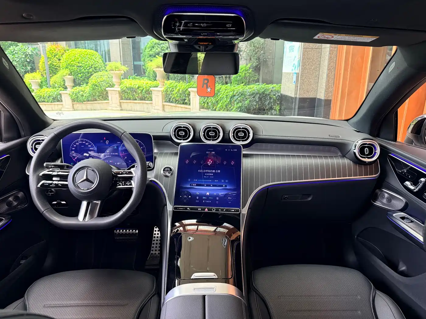 MERCEDES-BENZ GLC COUPE