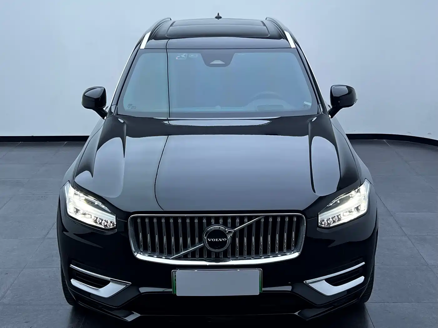 Volvo XC90 Plug-in Hybrid 2024 2024 T8 Premium Luxury 7-Seater