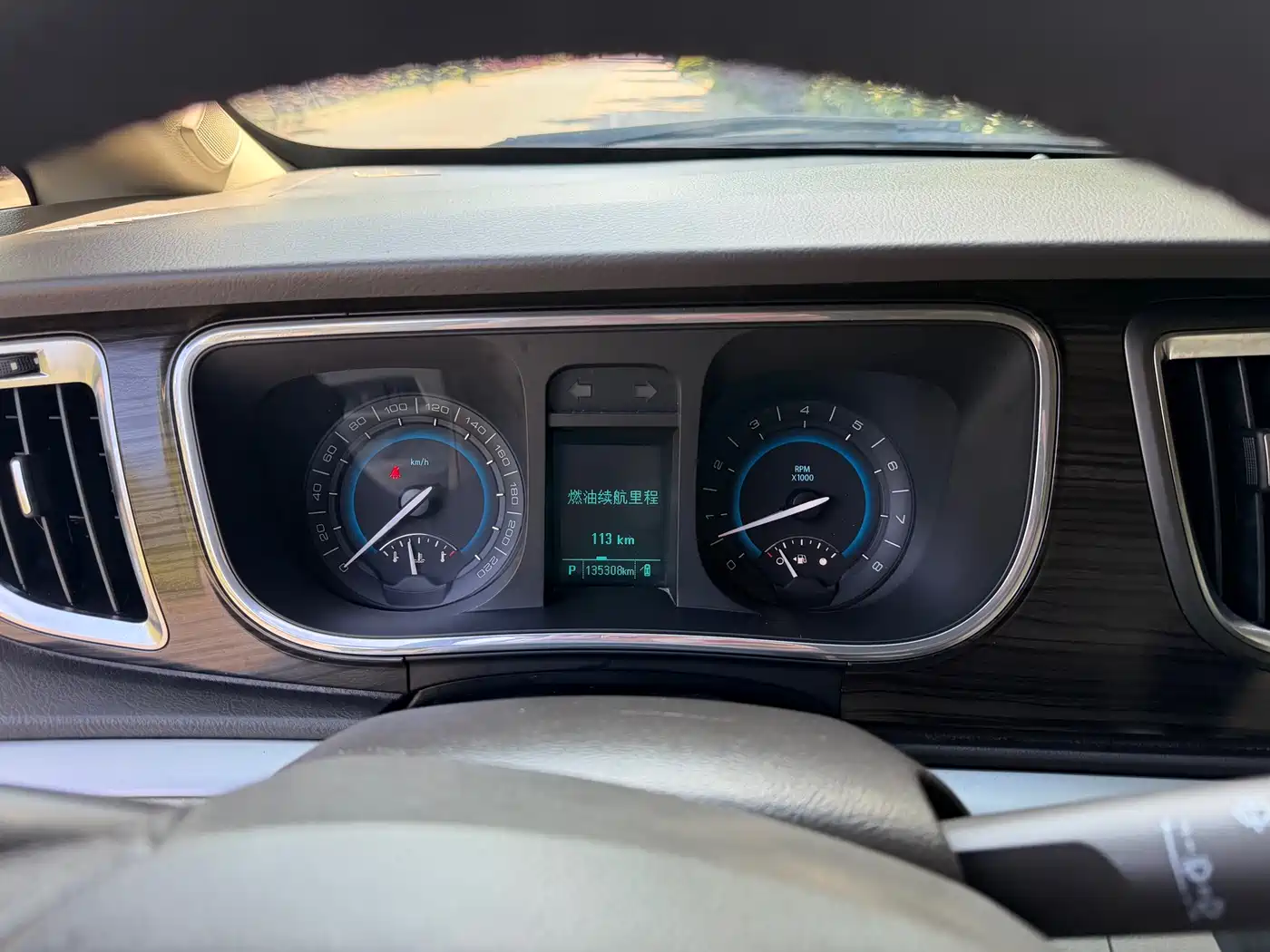 Buick GL8 2013 3.0L XT Luxury Business Flagship Edition фото 21