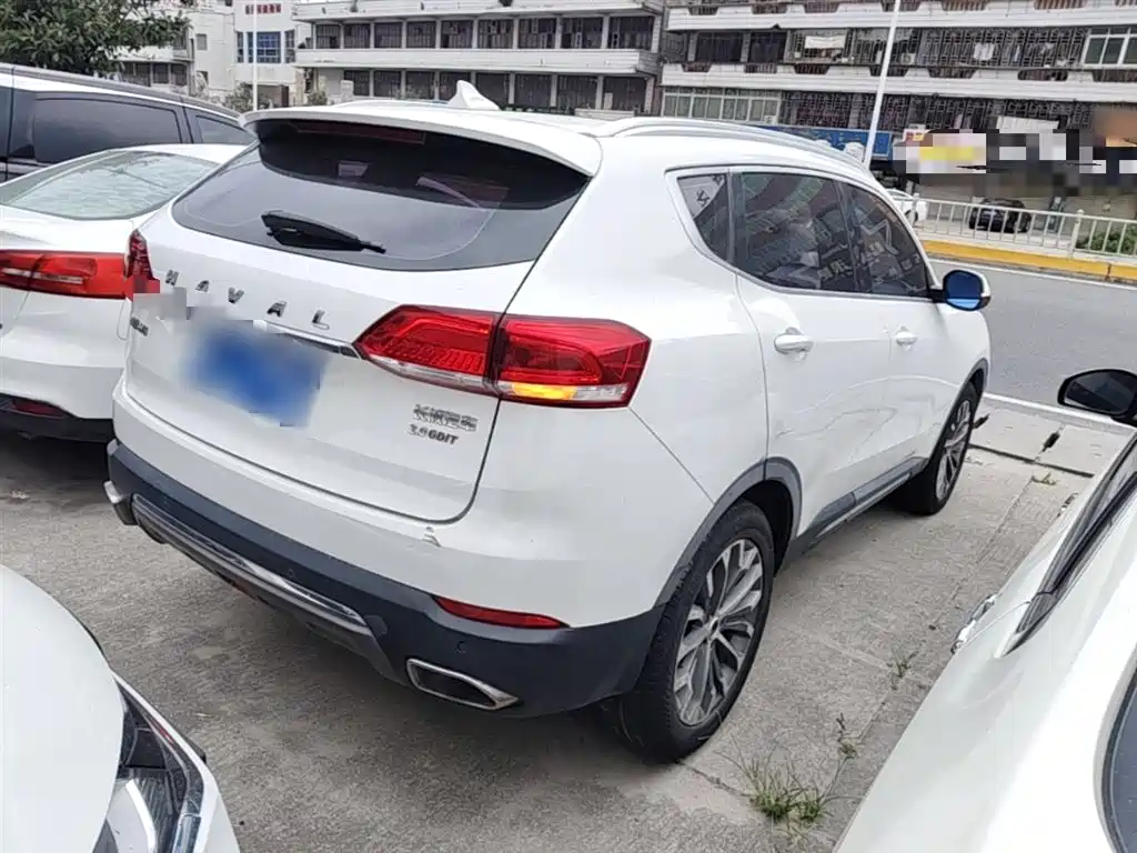 Photo 7 - Haval H6