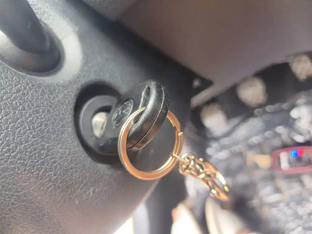 Volkswagen Santana 2015 1.4L Manual Trend Edition фото 9