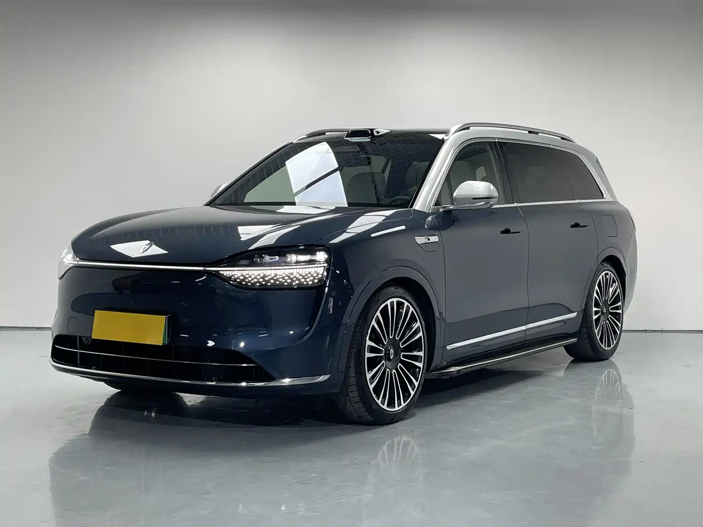 AITO Wenjie AITO M9 2024 Extended Range Ultra 42kWh 6-Seater