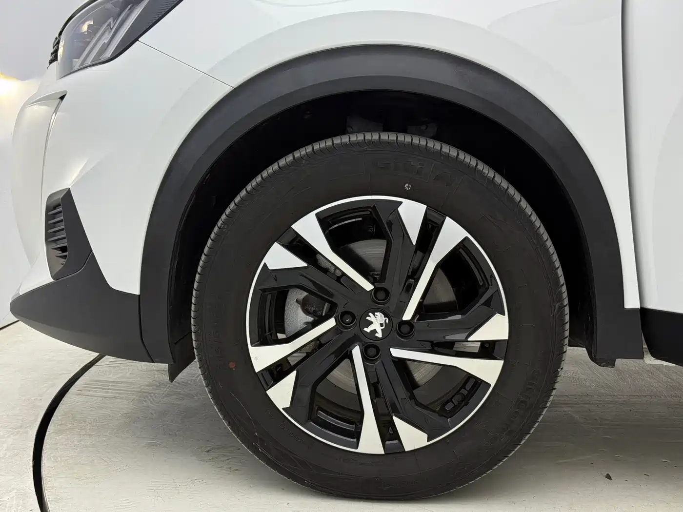 Peugeot 2008 2022 230THP THE ONE фото 20