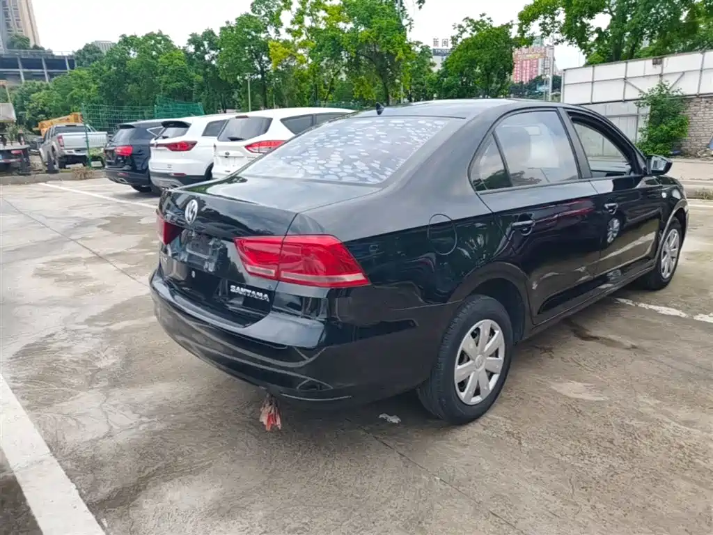 Volkswagen Santana 2015 1.4L Manual Trend Edition фото 7