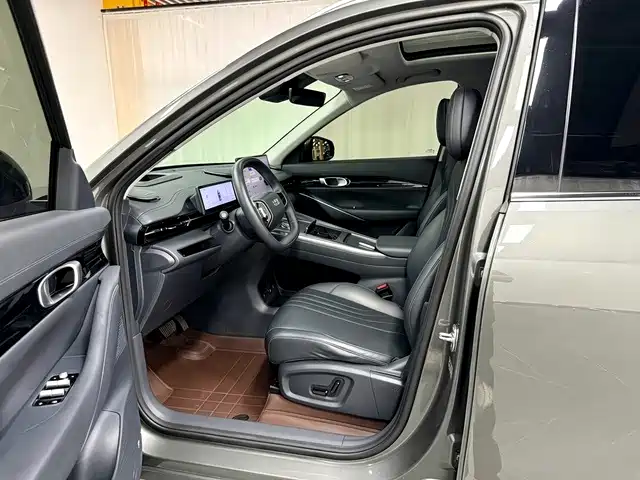 Фото 15 - Geely Galaxy Galaxy E5