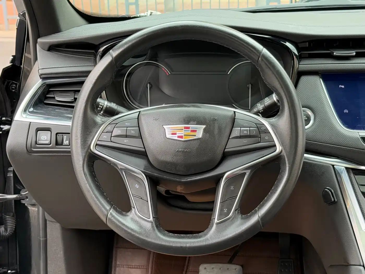 Cadillac XT5 2021 2.0T 2WD Luxury Edition фото 31