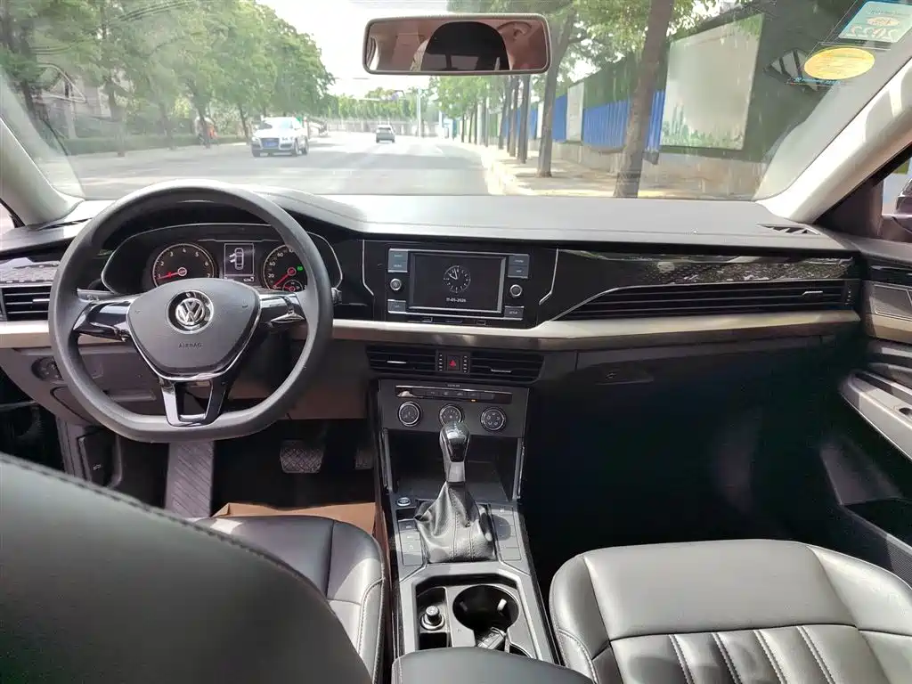 Volkswagen Passat 2019 Model 280TSI Business Edition China VI фото 11