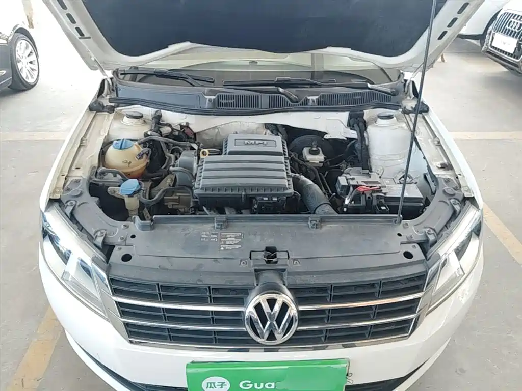 Volkswagen Lavida Tour 2013 1.6L Automatic Trend Style фото 20