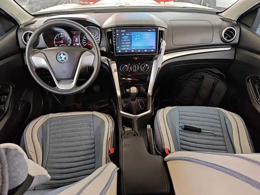 Venucia T70 2017 2016 1.6L Manual Rui Xing Edition