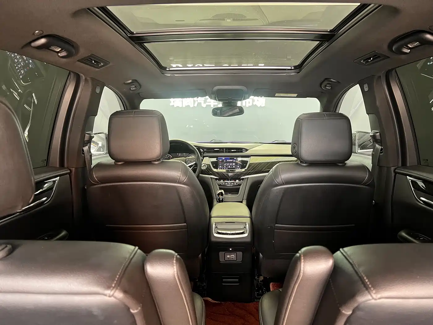 Cadillac XT6 2021 28T 6-Seater Luxury фото 8