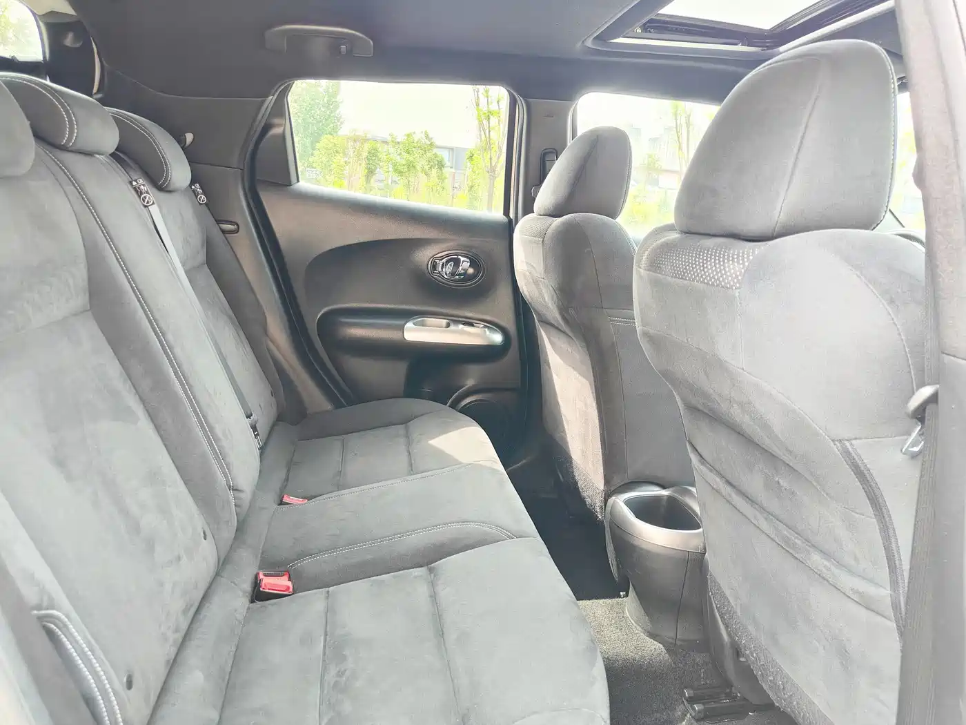 INFINITI ESQ
