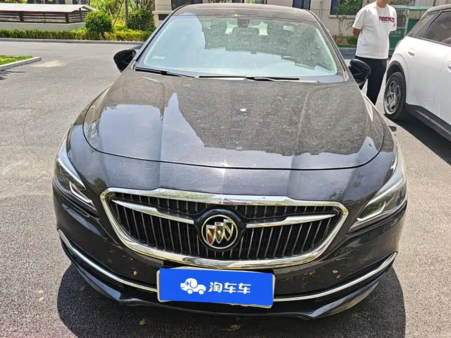 Buick LaCrosse 2018 Model 20T Elite Edition фото 2