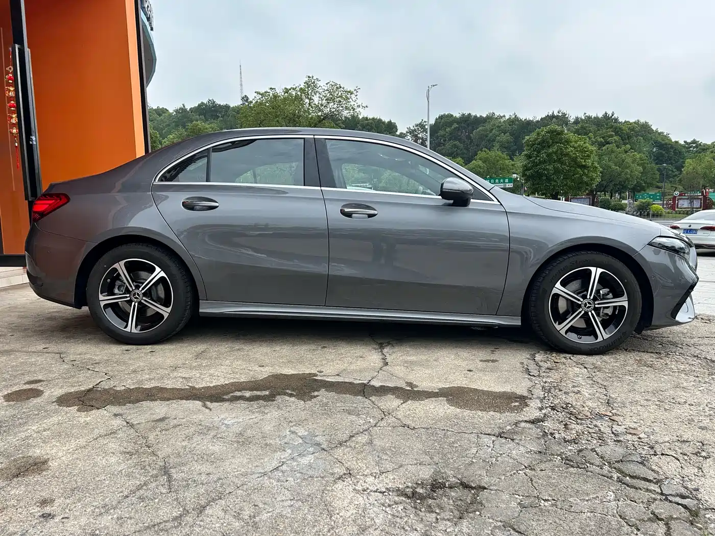 MERCEDES-BENZ CLASS A