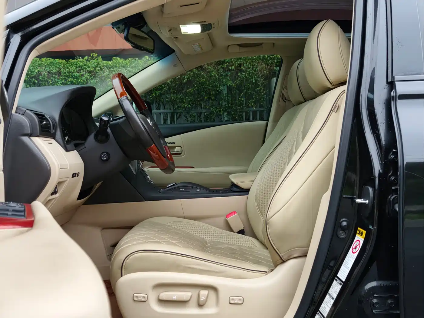 Lexus RX Classic 2009 Model 350 Premium Edition фото 8