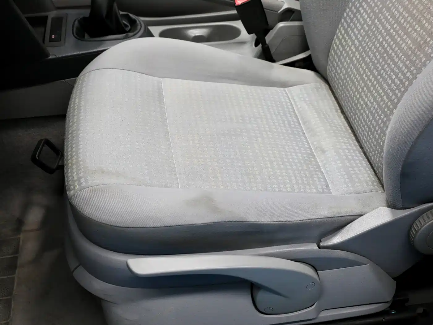 Volkswagen Caddy 2005 1.6L Comfort 5-seater фото 15