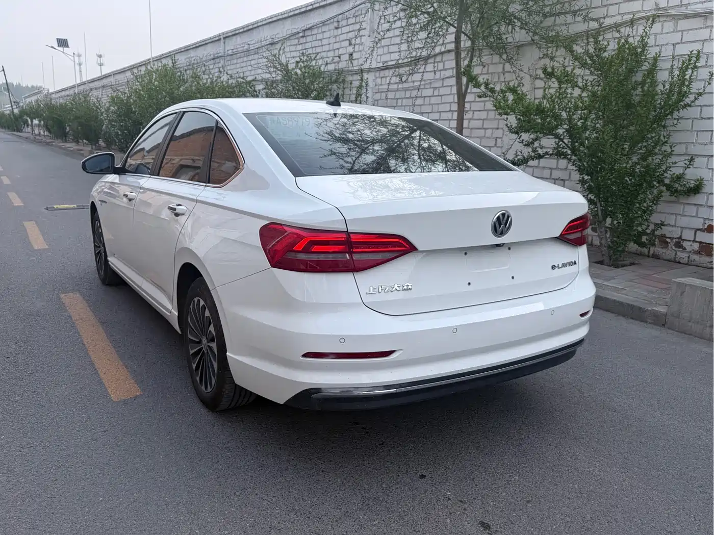 VOLKSWAGEN LAVIDA PURE ELECTRIC