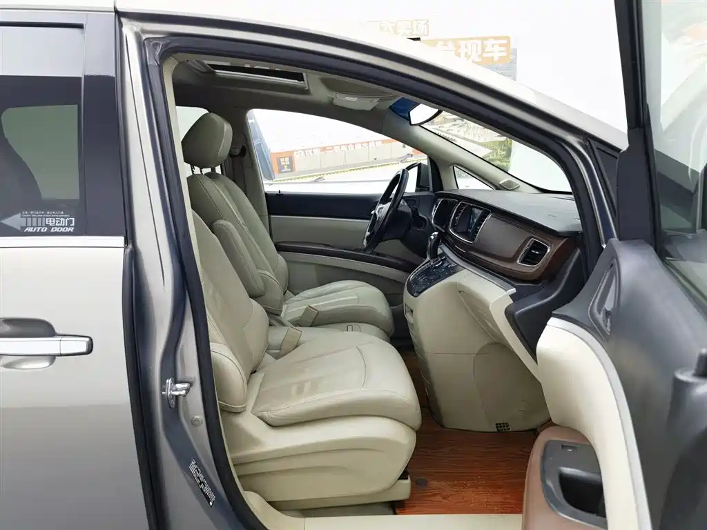 Buick GL8 2018 28T Luxury Model China VI фото 23