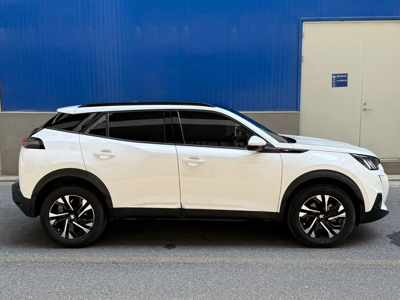Peugeot 2008 2025 2022 230THP THE ONE