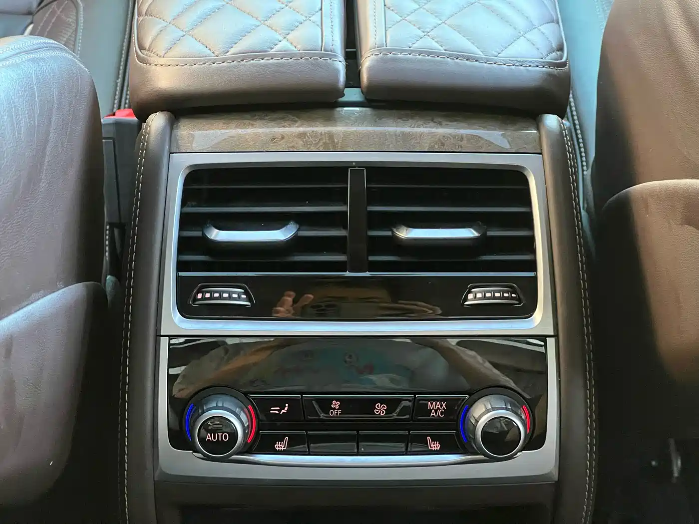 BMW 7 Series 2019 Facelift 740Li Leading Luxury Package фото 17