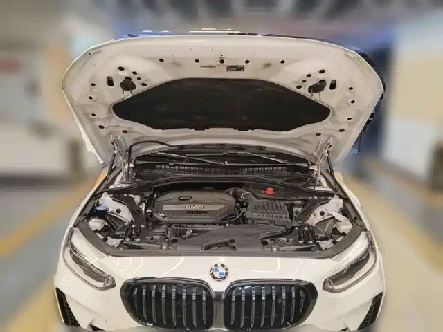 BMW 1 Series 2021 Facelift 120i M Sport Shadow Edition — фото 3
