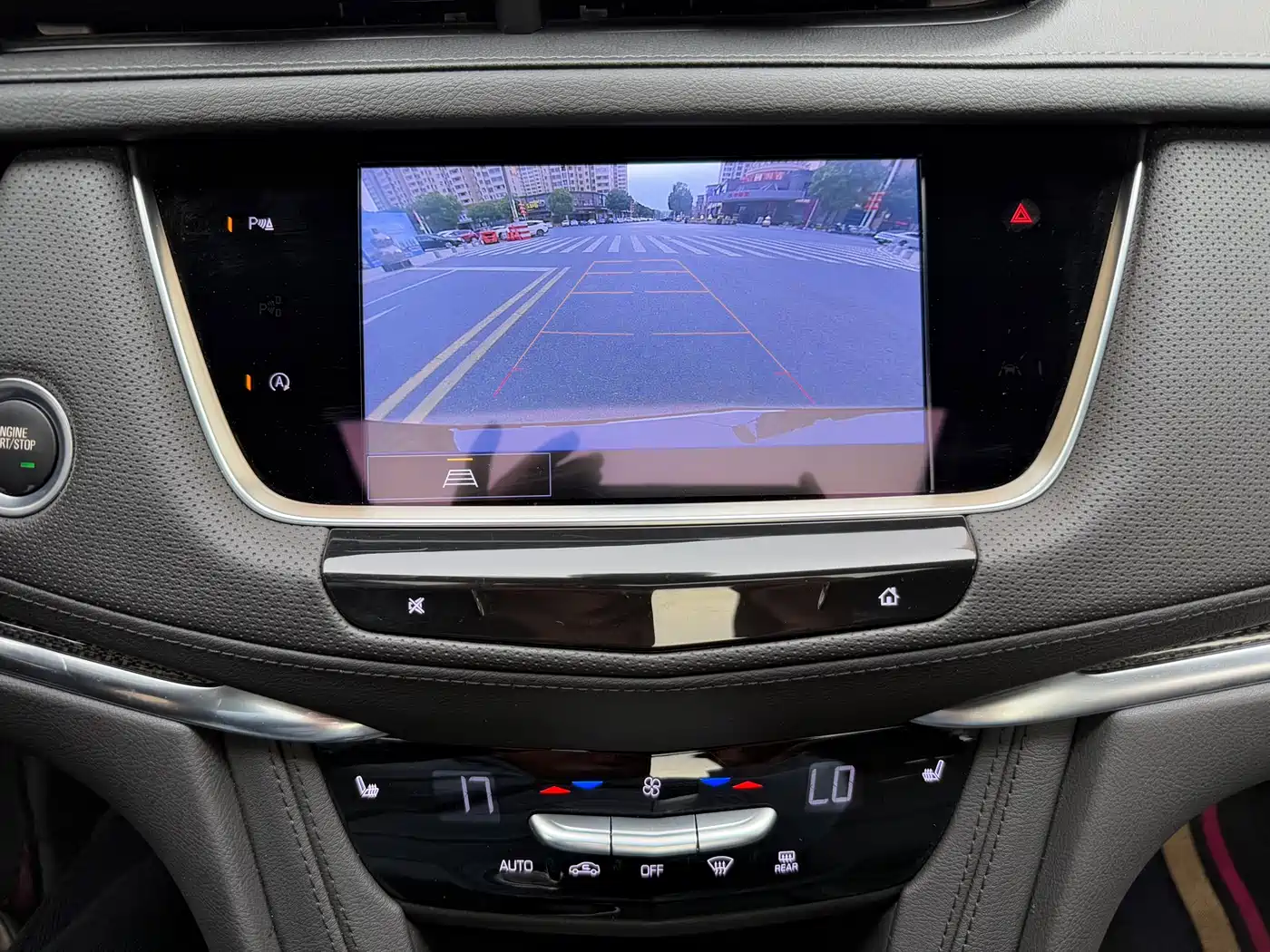 Cadillac XT5 2022 2.0T AWD Luxury (Hummingbird Edition) фото 21