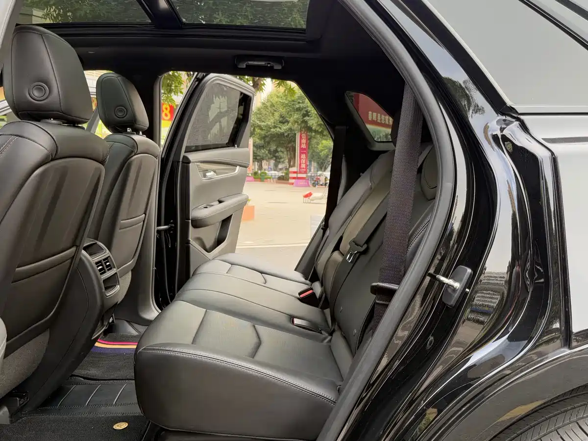 Cadillac XT5 2022 2.0T AWD Luxury (Hummingbird Edition) фото 25