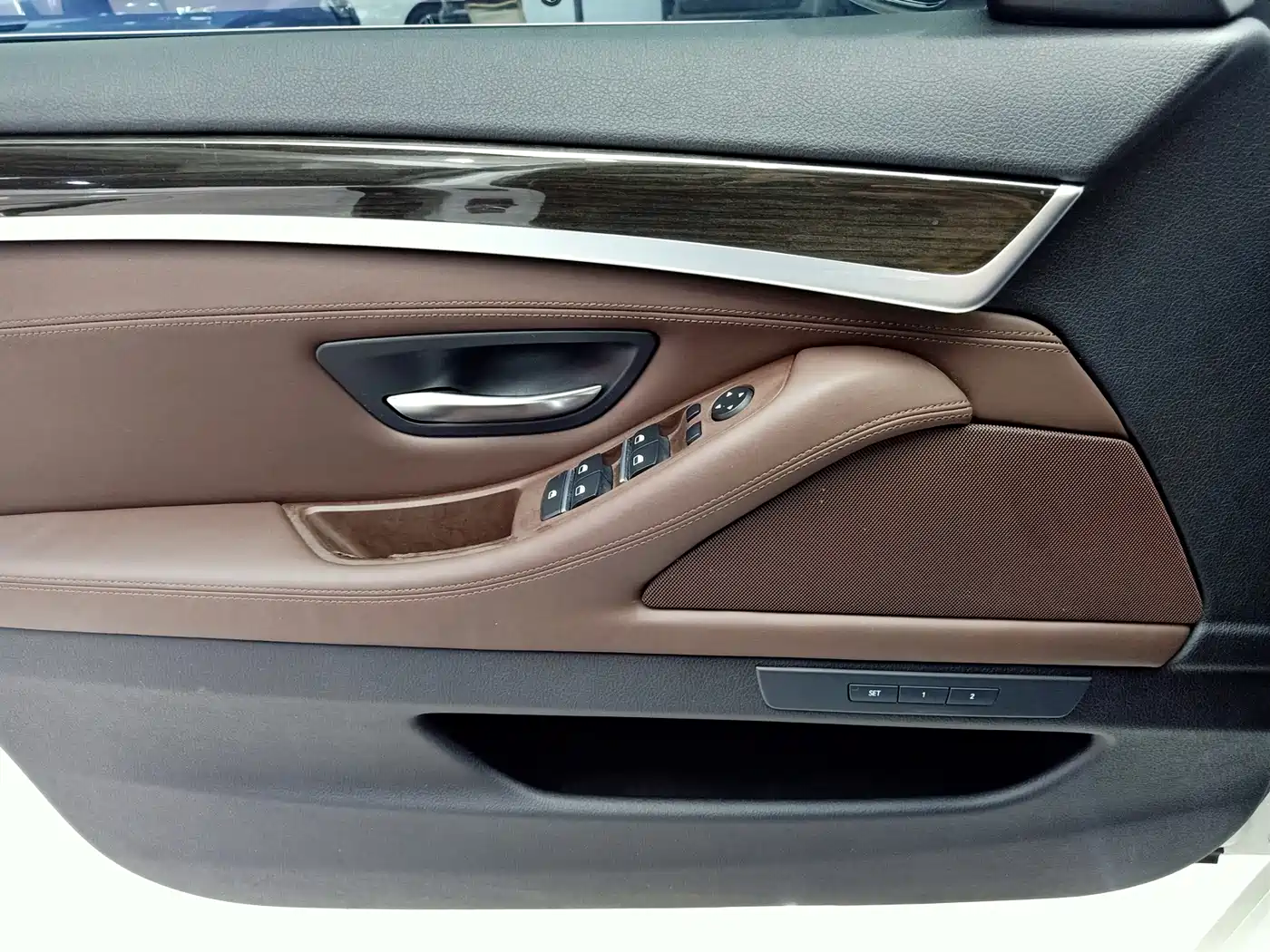 BMW 5 Series 2017 525Li Luxury Design Package фото 13