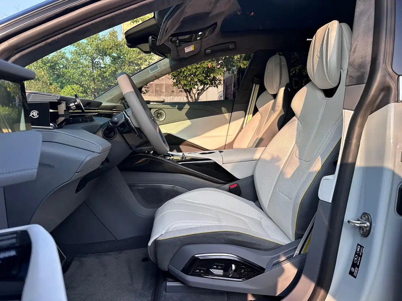 Lotus Lotus FOR ME 2026 2026 Model Base 4-Seater