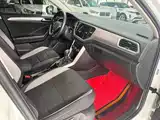 صورة 7 - Volkswagen T-ROC
