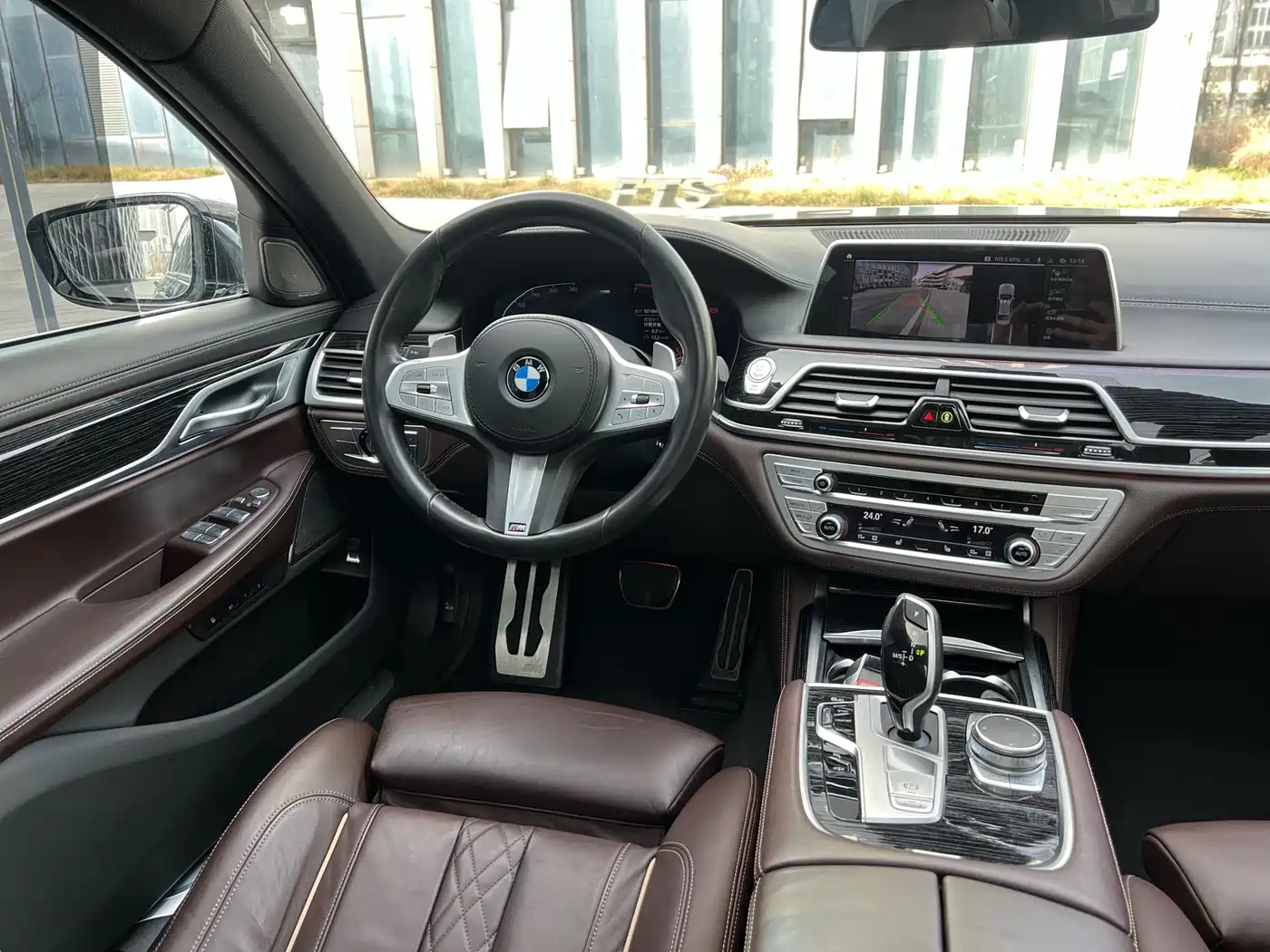 BMW 7 Series 2021 Model 730Li M Sport Package фото 11