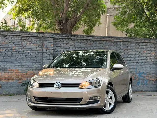  Volkswagen Golf 2015 1.4TSI Manual Comfort