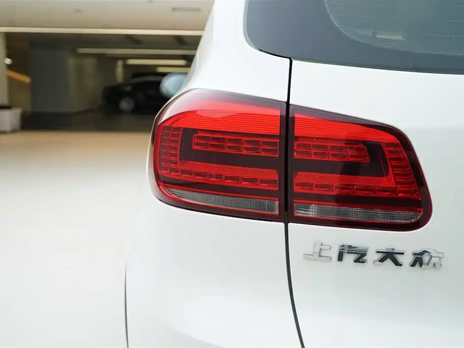 Volkswagen Tiguan 2016 280TSI Automatic 2WD Silk Road Fashion Edition фото 15