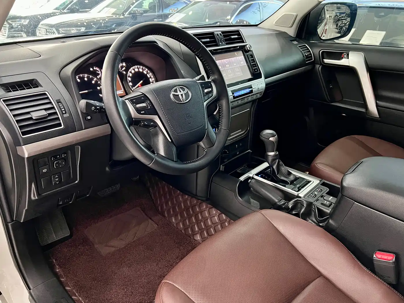 Toyota Prado 2019 3.5L Automatic TX-L Zunxiang Edition фото 6