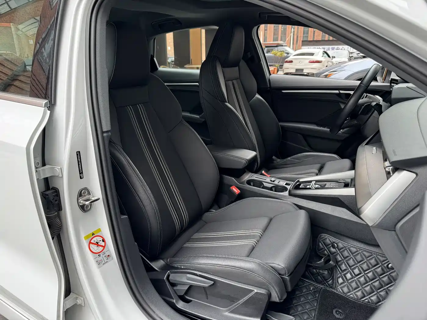 Audi A3 2023 A3L Limousine 35 TFSI Fashion Sport фото 22