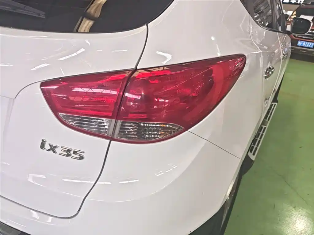 Hyundai Beijing Hyundai ix35 2015 2.0L Automatic 2WD Comfort China V фото 8
