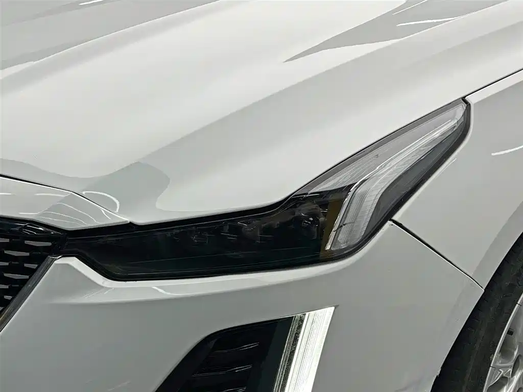 Cadillac CT5 2021 28T Style Edition фото 9