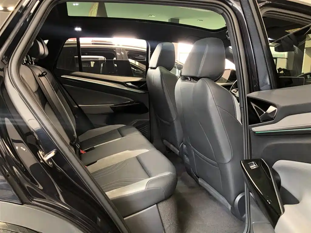 Volkswagen ID.4 CROZZ 2022 Long Range Lite PRO Edition фото 12