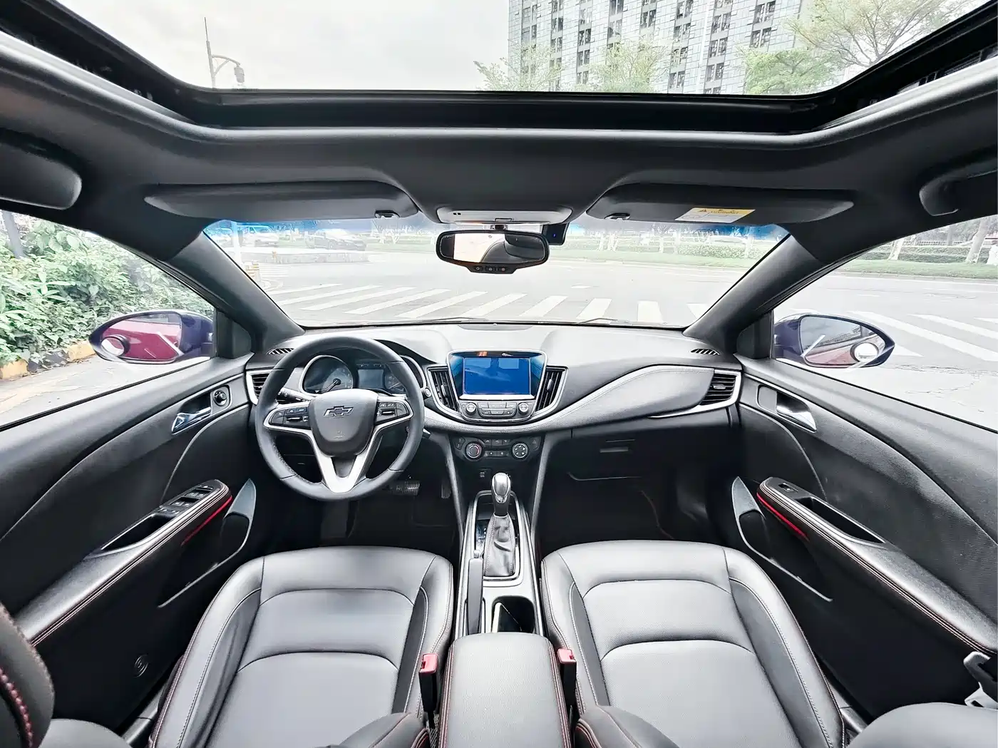 Chevrolet Monza 2019 RS 330T Auto Smooth Edition China VI фото 5