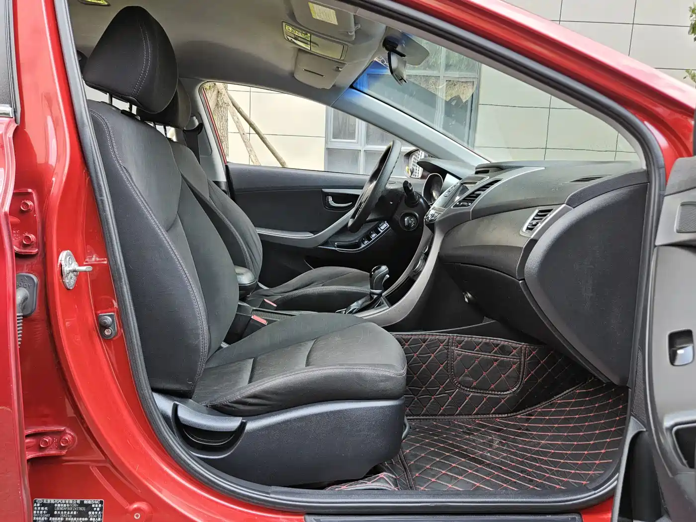 Hyundai Langdong 2012 1.6L Automatic Fashion фото 8