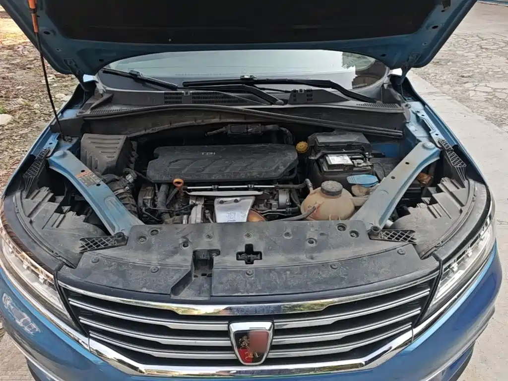Roewe RX5 2016 2016 30T 4WD Automatic Internet Premium Edition