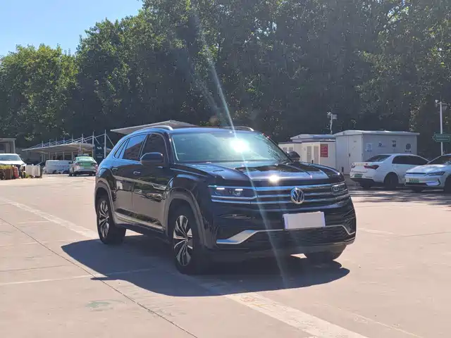 Volkswagen Teramont 2019 Teramont X 330TSI 2WD Premium Luxury Edition — фото 3