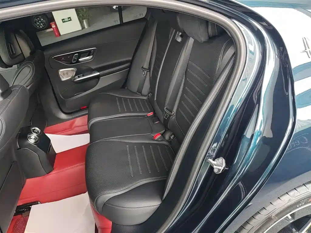 Mercedes-Benz C-Class 2023 Facelift C 260 L Night Sport Edition фото 17