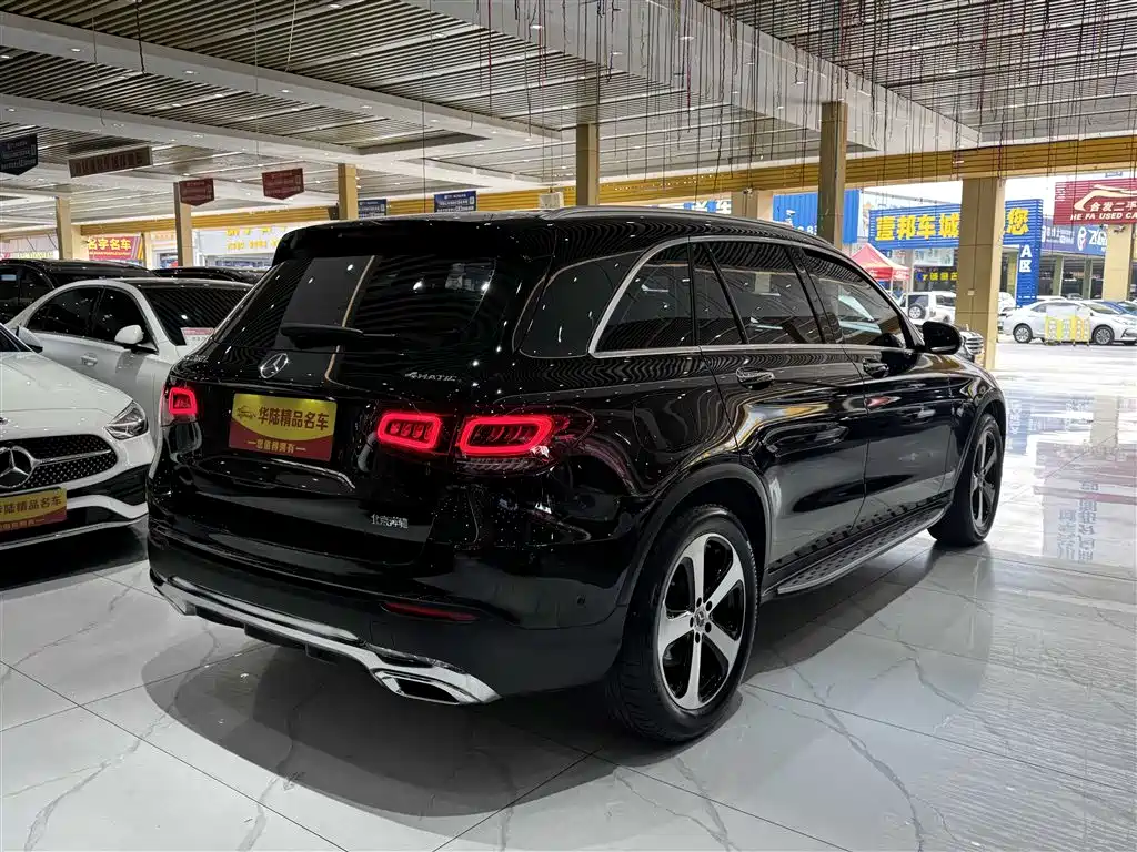 Mercedes-Benz GLC 2022 Facelift GLC 260 L 4MATIC Dynamic фото 4