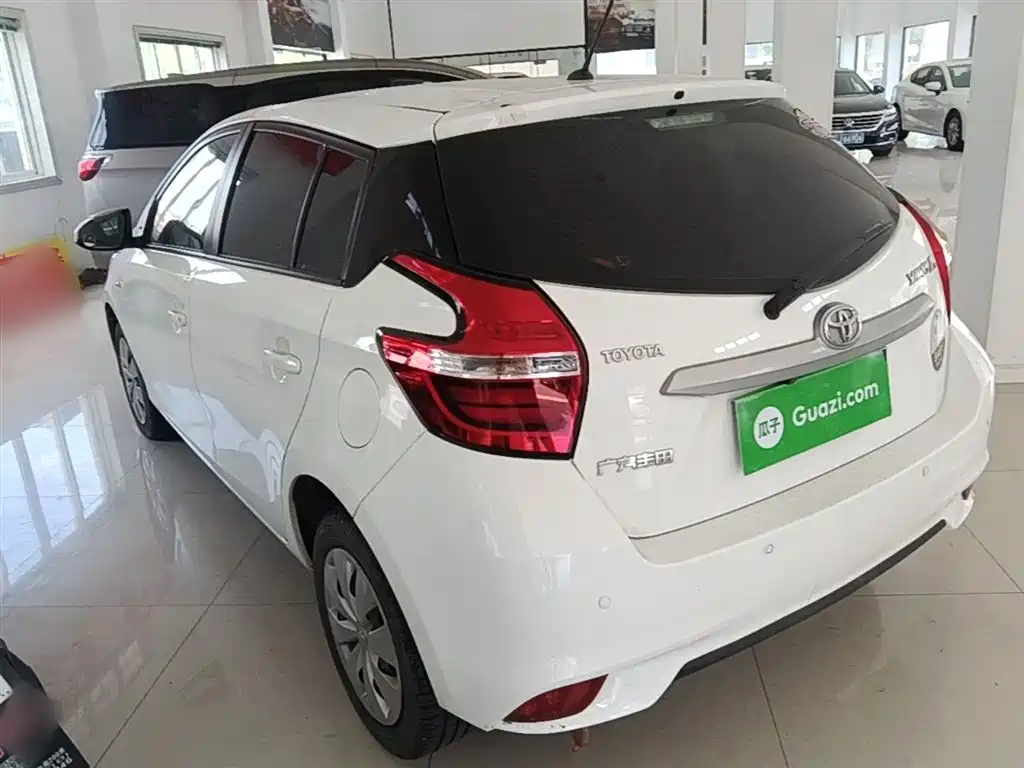 Toyota YARiS L Zhi Xuan 2016 Facelift 1.5E CVT Charming Edition фото 5