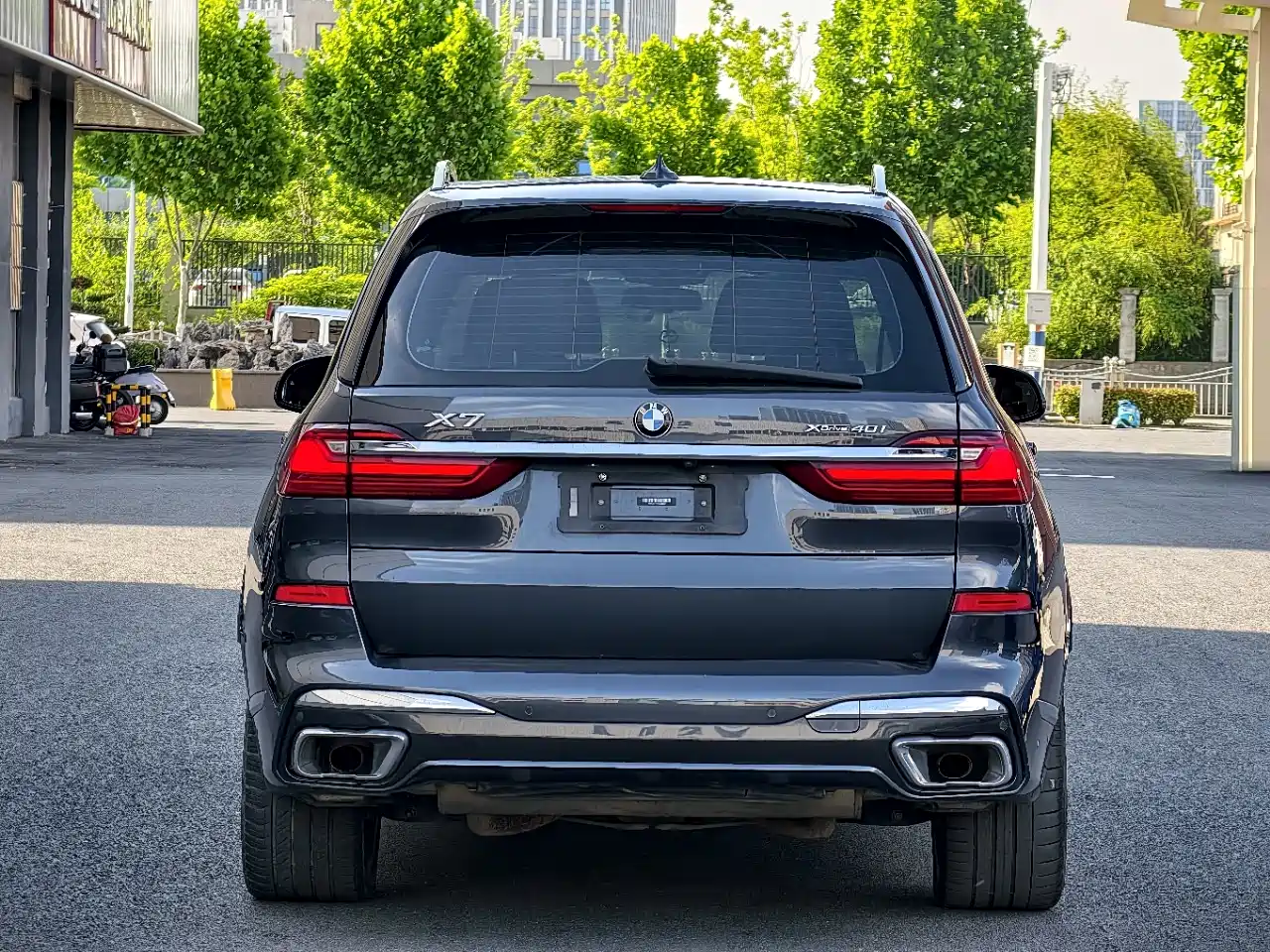 BMW X7 2019 xDrive40i Executive M Sport Package фото 10