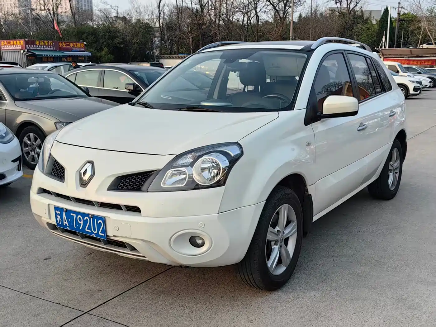 Renault Koleos (Import) 2011 2012 2.5L 4WD Luxury Navigation Edition