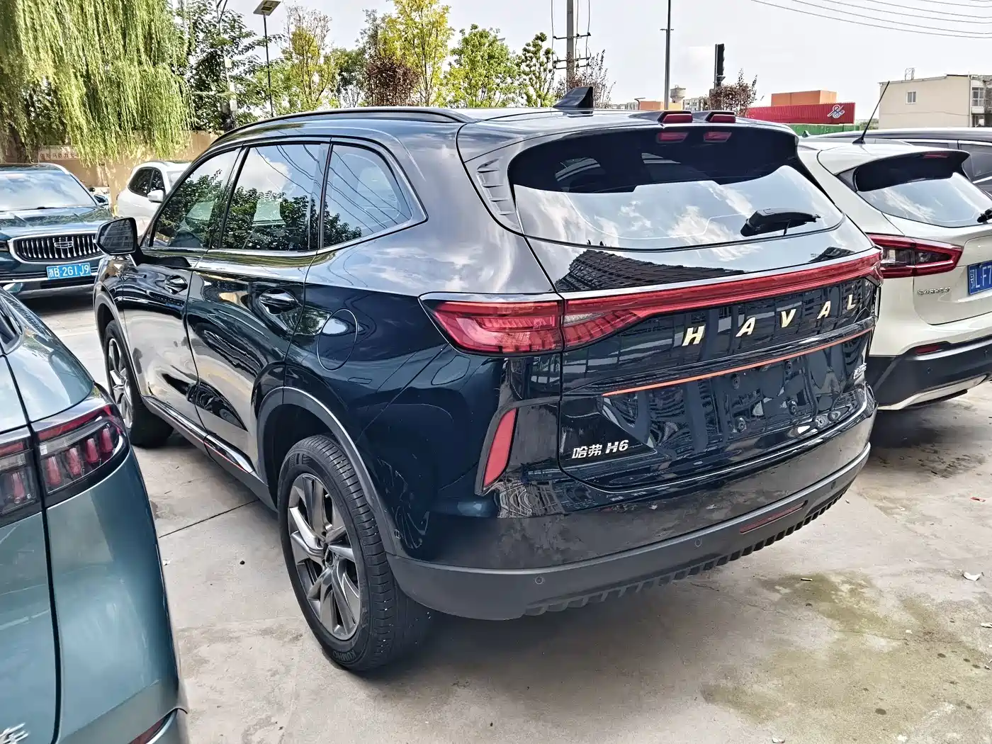 Photo 15 - Haval H6